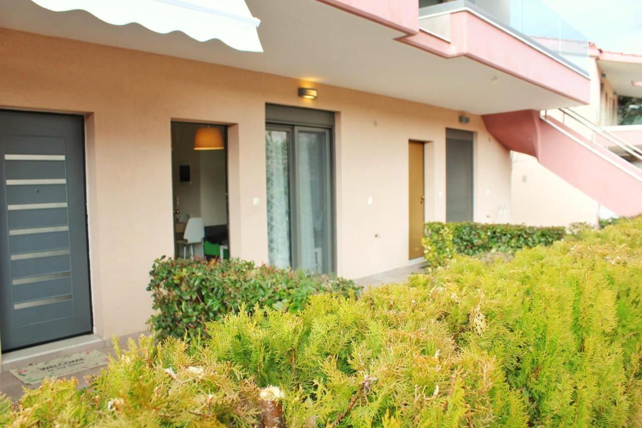 Polychrono Apartments Exterior foto